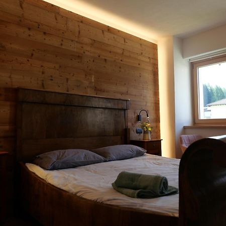 ホテル Casa Della Rosa Dolomites Experience ヴィーゴ・ディ・カドーレ エクステリア 写真